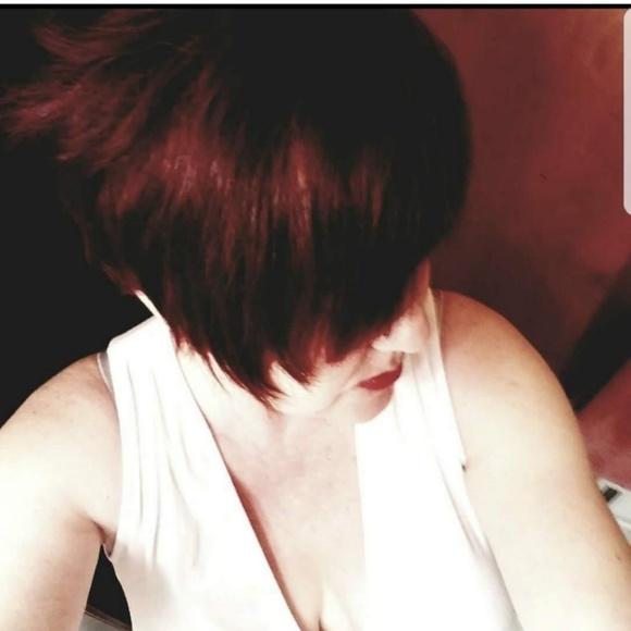 Meet your Posher, Anna - Picture 1 of 1